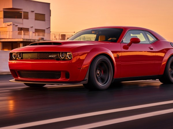 Drag Pistinin Canavarı – Dodge CHALLENGER SRT&nbsp;DEMON